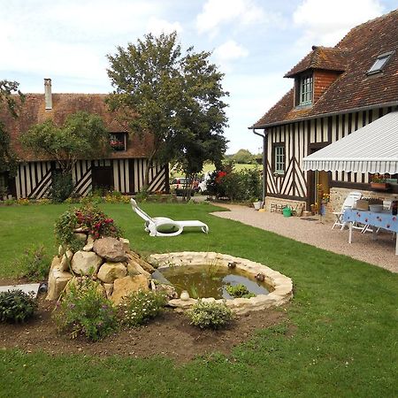 Vieux-Pont La Baronnie Bed & Breakfast エクステリア 写真